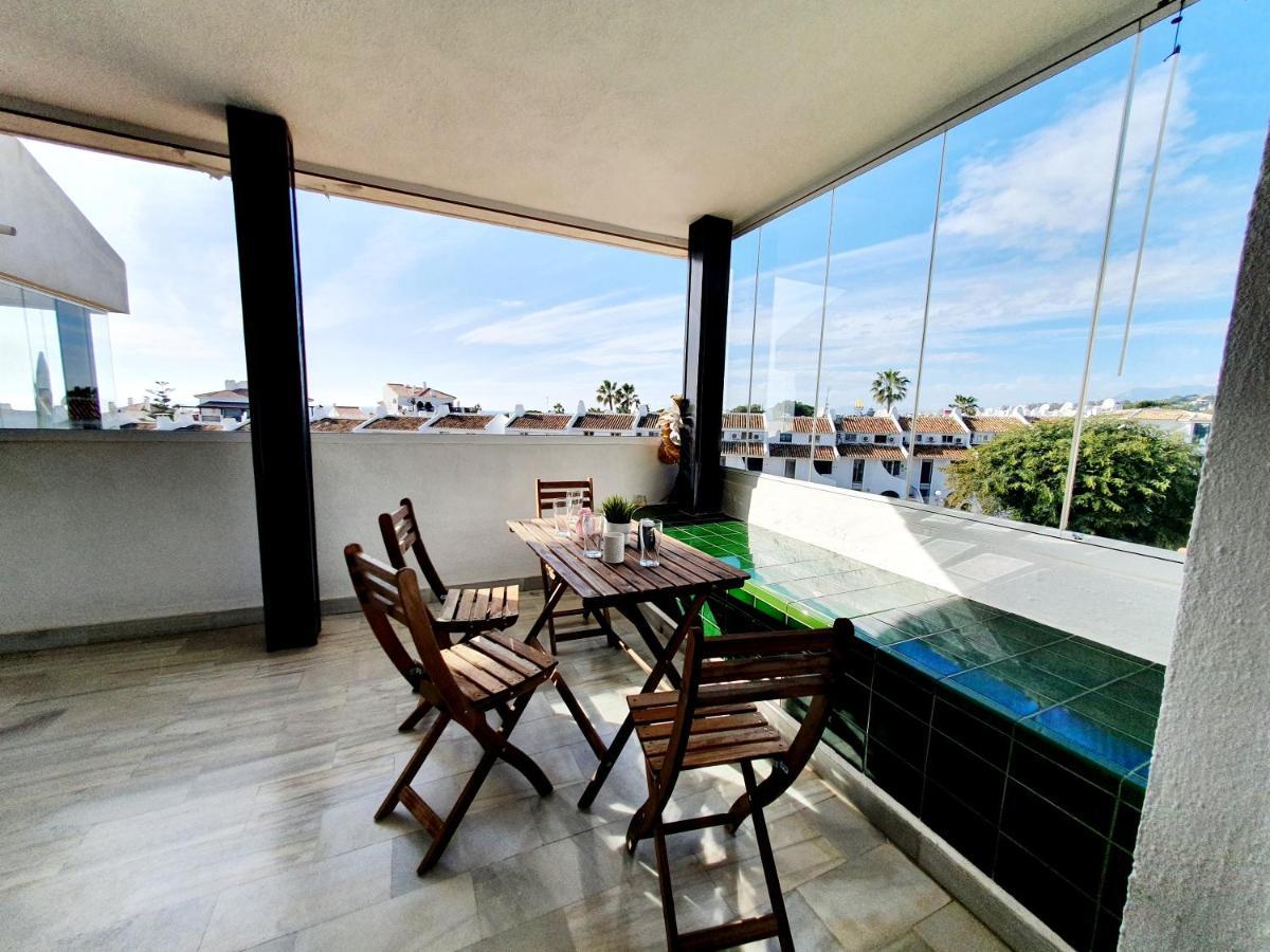 Cozy Apartment On The Beach Sitio de Calahonda Kültér fotó